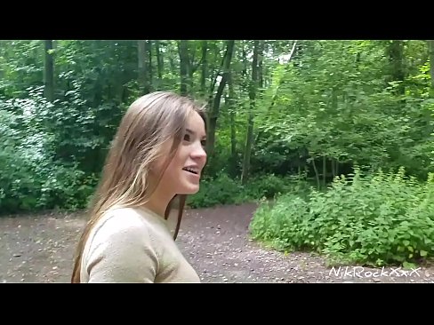 ❤️ Evelinari toki publiko batean izorratzen genuela proposatu nion! Baietz esan zuen. Orduan ipurdian izorratu eta ahoan esperma. Orduan bere burua haserretu zen. ️❌ Sexu bideoa %eu.truedating.topan ❌❤